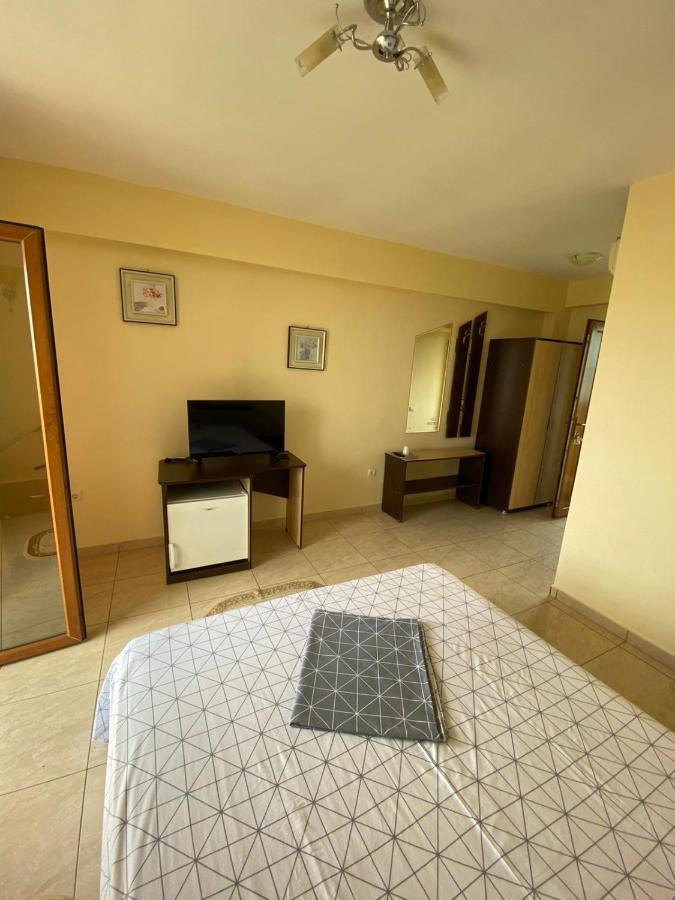 Villa Pescarus Costinesti Exteriör bild